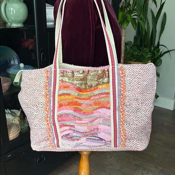 America & Beyond Handbags - ✨America & Beyond Sequin & Woven Tote Bag✨